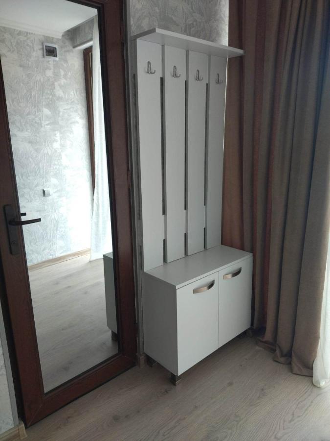 Dati Borjomi Luaran gambar